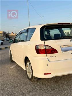 تويوتا إبسم